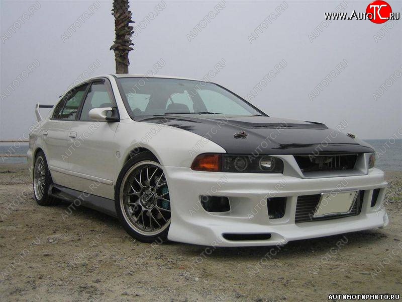 3 449 р. Решетка радиатора LIBERAL Mitsubishi Galant 8  дорестайлинг седан (1996-1998) (Неокрашенная)  с доставкой в г. Керчь