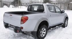 1 659 р. Накладки на борта кузова автомобиля RA Mitsubishi L200 4  дорестайлинг (2006-2014) (Задний откидной борт)  с доставкой в г. Керчь. Увеличить фотографию 2