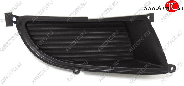 399 р. Правая Заглушка противотуманной фары в бампер SAT  Mitsubishi Lancer  9 CS (2003-2005) седан 1-ый рестайлинг, универсал 1-ый рестайлинг  с доставкой в г. Керчь