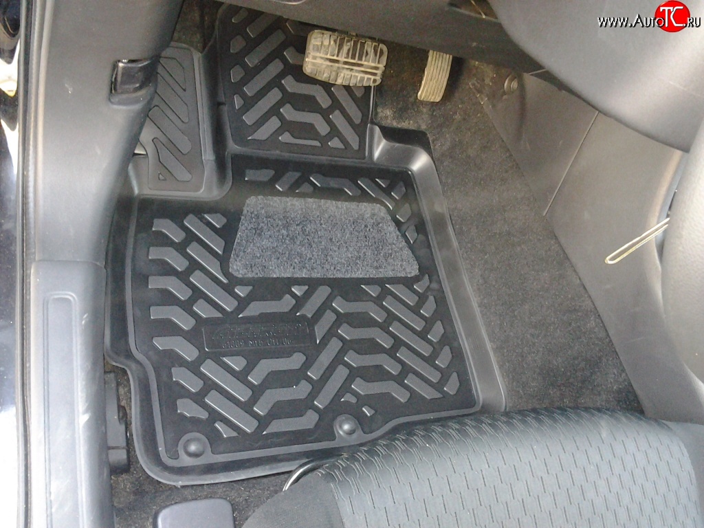 1 679 р. Коврики в салон Aileron 4 шт. (полиуретан)  Mitsubishi Outlander  XL (2005-2009) (CW)  дорестайлинг  с доставкой в г. Керчь