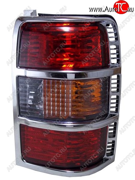 3 989 р. Правый фонарь (хром/хрусталь) SAT Mitsubishi Pajero 2 V30/V40 5 дв. дорестайлинг (1991-1997)  с доставкой в г. Керчь