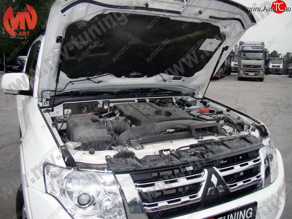 4 099 р. Упор капота MV-Tuning (двойной) Mitsubishi Pajero 4 V90 2-ой рестайлинг (2014-2020)  с доставкой в г. Керчь