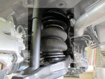 25 999 р. Комплект вспомогательной пневмоподвески на заднюю ось Aride  Mitsubishi Pajero ( 3 V70,  3 V60,  4 V90,  4 V80) (1999-2020) дорестайлинг, рестайлинг, 1-ый рестайлинг, 3 дв. 1-ый рестайлинг, 2-ой рестайлинг  с доставкой в г. Керчь. Увеличить фотографию 3