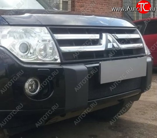 1 469 р. Защитная решётка в воздуховод автомобиля Russtal (черная) Mitsubishi Pajero 4 V80 дорестайлинг (2006-2011)  с доставкой в г. Керчь