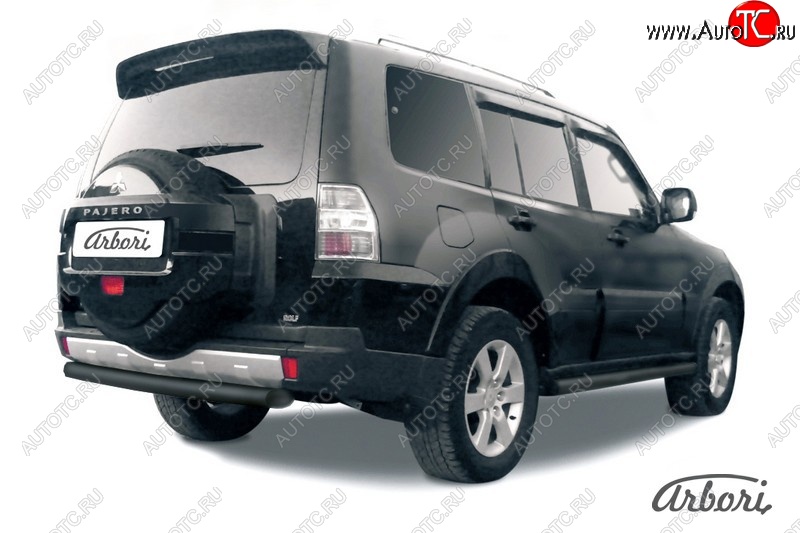 8 549 р. Защита заднего бампера Arbori (короткая, черная, 1 труба d76 mm). Mitsubishi Pajero 4 V90 2-ой рестайлинг (2014-2020)  с доставкой в г. Керчь