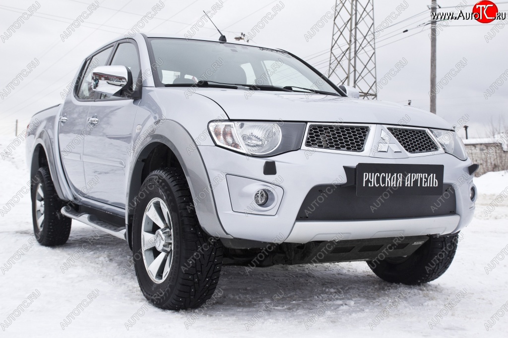 1 199 р. Зимняя заглушка решетки переднего бампера РА  Mitsubishi Pajero Sport  PB (2008-2013) дорестайлинг  с доставкой в г. Керчь