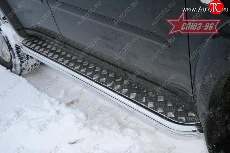 14 534 р. Защита порогов с листом Souz-96 (d60). Mitsubishi Pajero Sport PB дорестайлинг (2008-2013)  с доставкой в г. Керчь