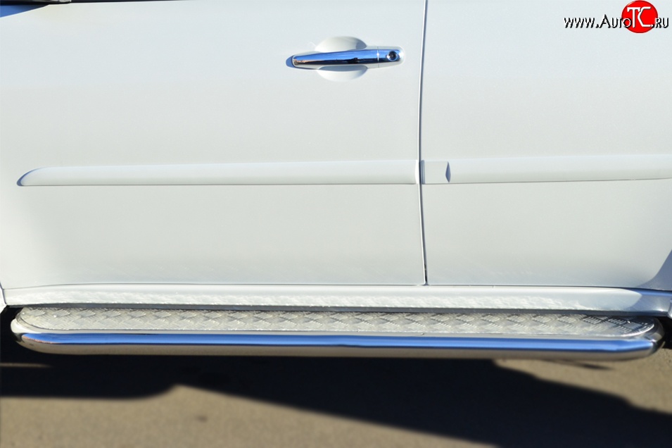 19 509 р. Порожки для ног (Ø63) Russtal Mitsubishi Pajero Sport PB дорестайлинг (2008-2013) (лист - алюминий, профиль - нержавейка)  с доставкой в г. Керчь