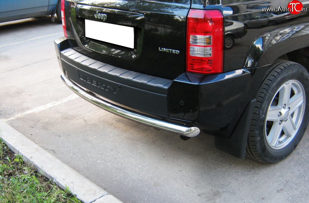 12 349 р. Защита заднего бампера (Ø76 мм, нержавейка) Russtal Jeep Liberty KJ дорестайлинг (2001-2004)  с доставкой в г. Керчь