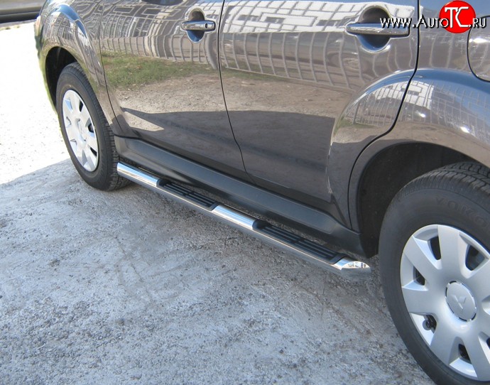 83 999 р. Защита порогов Russtal из трубы d76 мм с пластиковыми вставками для ног Mitsubishi Outlander XL (CW)  рестайлинг (2010-2013) (Защита порогов с со скосами на торцах (вариант 1))  с доставкой в г. Керчь