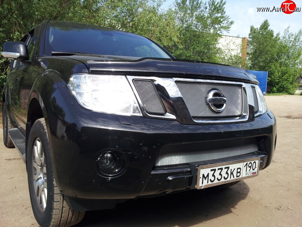 2 499 р. Сетка в решетку радиатора Russtal Nissan Pathfinder R51 рестайлинг (2009-2014) (хром)  с доставкой в г. Керчь