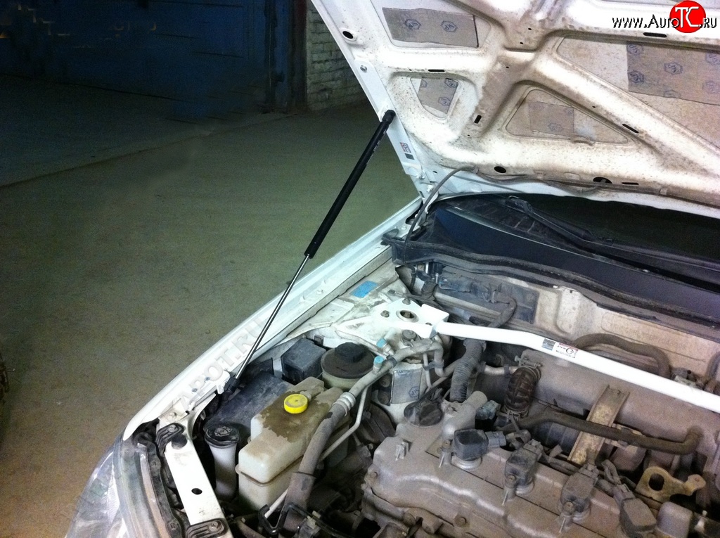 2 969 р. Упор капота Sport Nissan Almera Classic седан B10 (2006-2013)  с доставкой в г. Керчь
