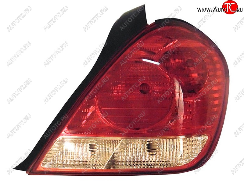 3 699 р. Правый фонарь (рестайлинг) SAT Nissan Bluebird Sylphy седан G10 дорестайлинг (2000-2003)  с доставкой в г. Керчь