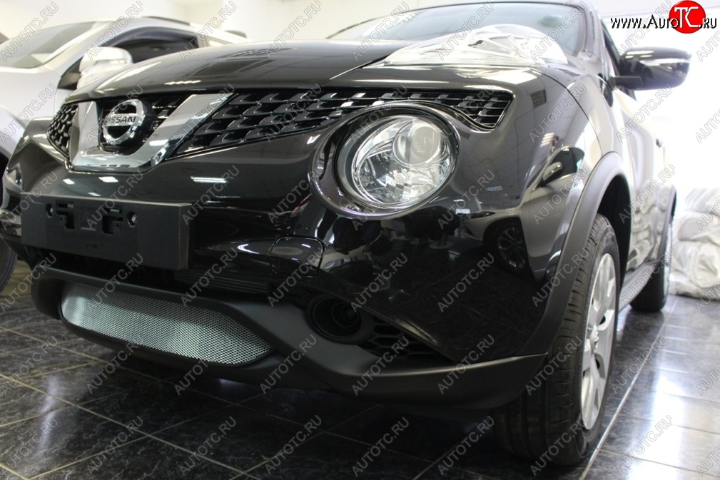 1 479 р. Защитная решётка в воздуховод автомобиля Russtal (хром) Nissan Juke 1 YF15 рестайлинг (2014-2020)  с доставкой в г. Керчь
