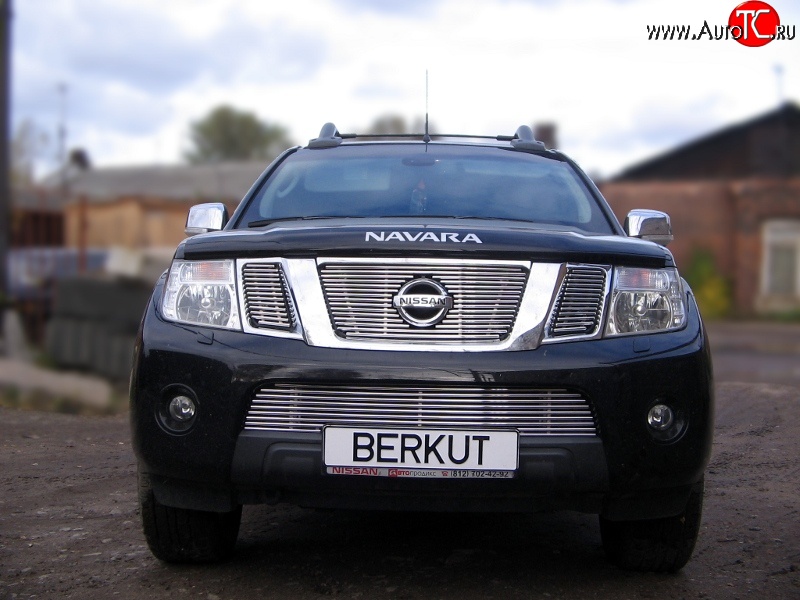 5 799 р. Декоративная вставка воздухозаборника (рестайлинг) Berkut Nissan Navara 2 D40 дорестайлинг (2004-2010)  с доставкой в г. Керчь