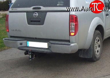 22 699 р. Фаркоп (без пластикового бампера, с металлической защитой) NovLine Nissan Navara 2 D40 дорестайлинг (2004-2010)  с доставкой в г. Керчь