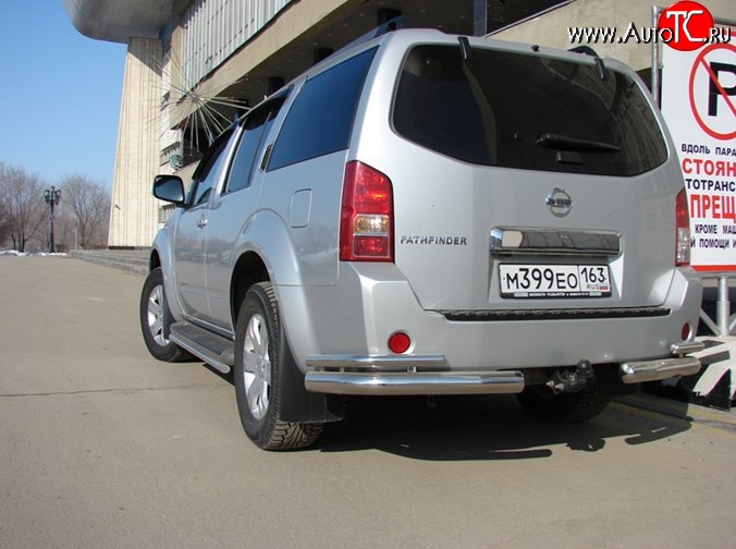 12 699 р. Защита заднего бампера углы d63 мм Металл Дизайн Nissan Pathfinder R51 дорестайлинг (2004-2007) (полированная нержавейка)  с доставкой в г. Керчь