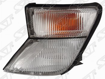 Левый указатель поворота передний SAT Nissan Patrol  5 (1997-2001) Y61 дорестайлинг