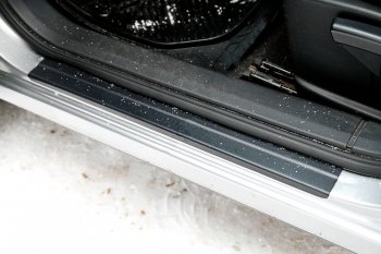 Накладки порожков салона RA Nissan Qashqai 1 дорестайлинг (2007-2010) (Задние)