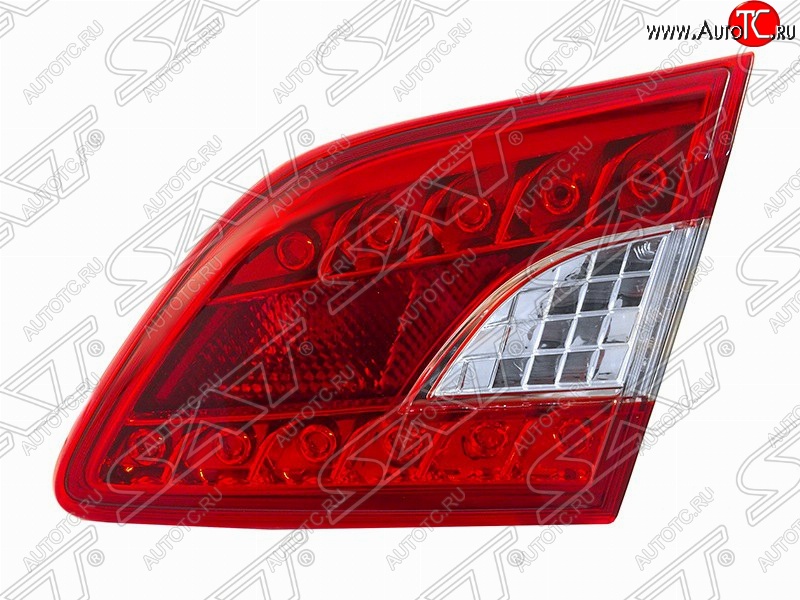 659 р. Правый фонарь SAT (внутренний) Nissan Sylphy (2014-2025)  с доставкой в г. Керчь
