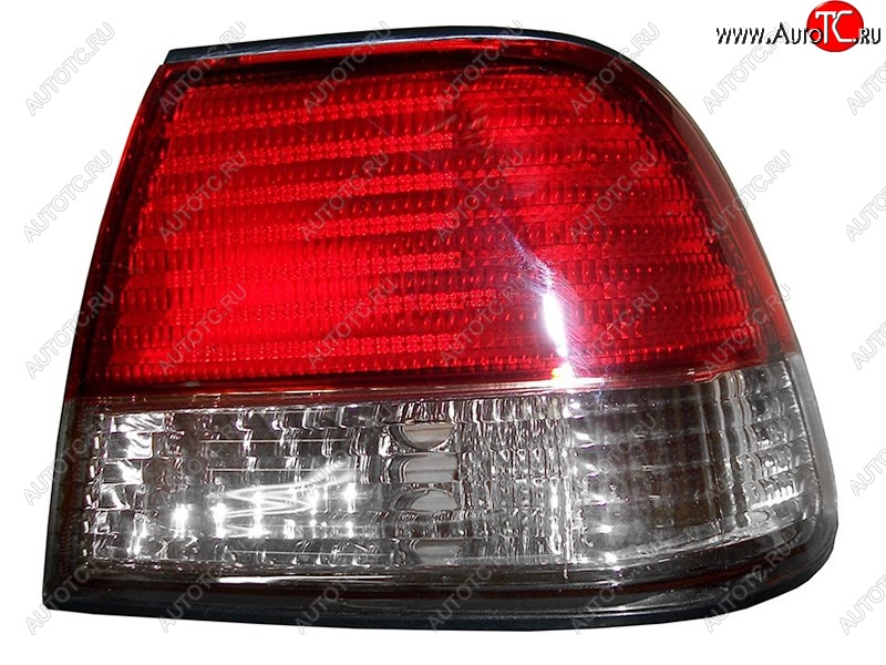 3 999 р. Правый фонарь (внешний/белая полоса) SAT Nissan Sunny B15 (1998-2004)  с доставкой в г. Керчь