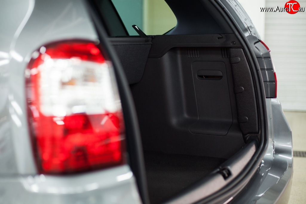 1 159 р. Накладки на боковые стойки багажника RA Nissan Terrano D10 (2013-2022) дорестайлинг, рестайлинг с доставкой в г. Керчь Увеличить фотографию 1 1 159 р. Накладки на боковые стойки багажника RA Nissan Terrano D10 (2013-2022) дорестайлинг, рестайлинг с доставкой в г. Керчь