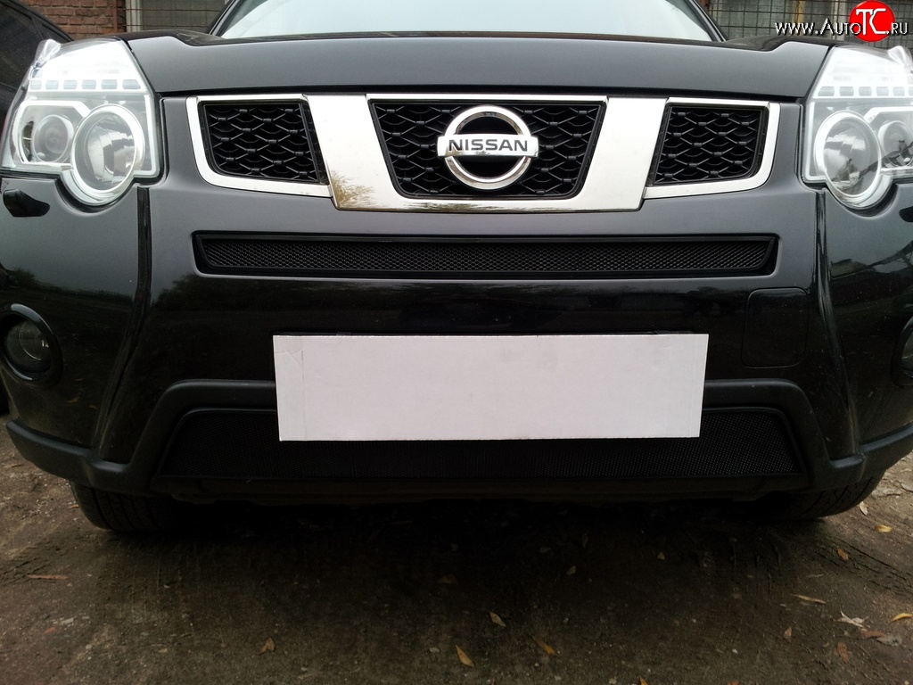 1 899 р. Средняя сетка на бампер Russtal (черная) Nissan X-trail 2 T31 рестайлинг (2010-2015)  с доставкой в г. Керчь