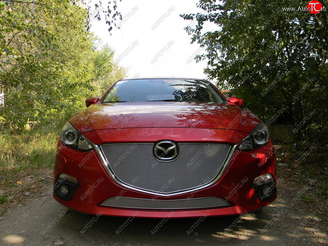 3 889 р. Защитная сетка в бампер (низ, ячейка 4х10 мм) Alfeco Премиум Mazda 3/Axela BM дорестайлинг, хэтчбэк (2013-2016) (Хром)  с доставкой в г. Керчь