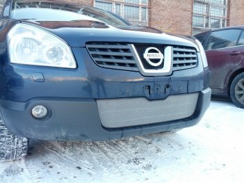 3 179 р. Защитная сетка в бампер (низ, ячейка 3х7 мм) Стрелка11 Стандарт Nissan Qashqai 1 дорестайлинг (2007-2010) (Хром)  с доставкой в г. Керчь. Увеличить фотографию 3