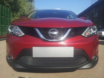 3 199 р. Защитная сетка в бампер (низ, ячейка 3х7 мм) Стрелка11 Стандарт Nissan Qashqai 2 J11 дорестайлинг (2013-2019) (Чёрная)  с доставкой в г. Керчь. Увеличить фотографию 2