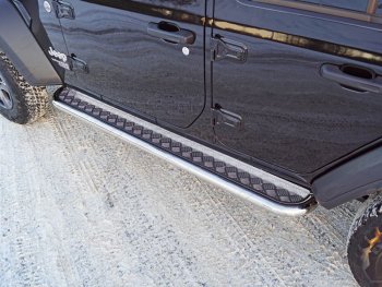 Пороги с площадкой 60,3 мм ТСС Тюнинг Jeep Wrangler  JL (2018-2024) 3 дв. дорестайлинг (серые)