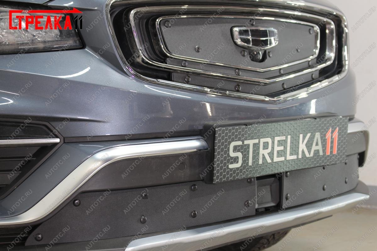 1 479 р. Зимняя заглушка решетки радиатора (верх 3 части) Стрелка11 Geely Atlas Pro NL3 (2019-2025) (черная)  с доставкой в г. Керчь