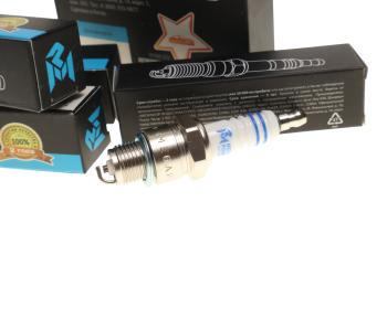 399 р. Свеча зажигания ГАЗ-2410 АИ-92,3302,3110,2752,УАЗ-3160 HONDA KAWASAKI SUZUKI (4шт.) MEGAPOWER MEGAPOWER 370-31-109  с доставкой в г. Керчь. Увеличить фотографию 2