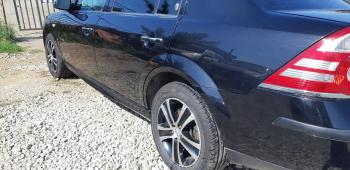 3 499 р. Пластиковые накладки порогов Фанат Тюнинг  Ford Mondeo (2000-2007) Mk3,B4Y дорестайлинг, седан, Mk3,BWY дорестайлинг, универсал, Mk3,B4Y рестайлинг, седан, Mk3,BWY рестайлинг, универсал (неокрашенные (глянец под окраску))  с доставкой в г. Керчь. Увеличить фотографию 3