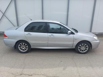3 499 р. Пластиковые накладки порогов Фанат Тюнинг  Mitsubishi Lancer  9 CS (2000-2009) седан дорестайлинг, седан 1-ый рестайлинг, универсал 1-ый рестайлинг, седан 2-ой рестайлинг, универсал 2-ой рестайлинг (неокрашенные (глянец под окраску))  с доставкой в г. Керчь. Увеличить фотографию 2