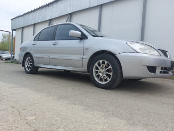 3 499 р. Пластиковые накладки порогов Фанат Тюнинг  Mitsubishi Lancer  9 CS (2000-2009) седан дорестайлинг, седан 1-ый рестайлинг, универсал 1-ый рестайлинг, седан 2-ой рестайлинг, универсал 2-ой рестайлинг (неокрашенные (глянец под окраску))  с доставкой в г. Керчь. Увеличить фотографию 3