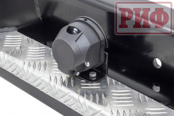 75 709 р. Бампер РИФ силовой задний Toyota Land Cruiser 78 2007+ с квадратом под фаркоп и фонарями РИФ rif078-21150  с доставкой в г. Керчь. Увеличить фотографию 6