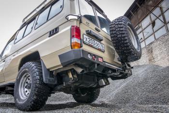 100 649 р. Бампер РИФ силовой задний Toyota Land Cruiser 78 2007+ с квадратом под фаркоп, калиткой и фонарями РИФ rif078-21125  с доставкой в г. Керчь. Увеличить фотографию 3