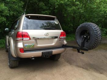93 329 р. Калитка РИФ с фаркопом в штатный бампер Toyota Land Cruiser 200 2008-2015 под нештатное колесо, с подсветкой номера РИФ rif200-80000  с доставкой в г. Керчь. Увеличить фотографию 6