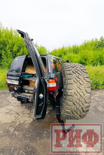 72 509 р. Калитка РИФ с фаркопом в штатный задний бампер Toyota Land Cruiser 105 РИФ rif105-80004  с доставкой в г. Керчь. Увеличить фотографию 4