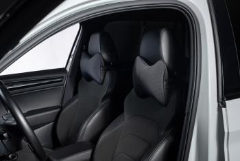 329 р. Подушка-косточка (жаккард) Lord Autofashion   (черный, строчка Ёж синяя)  с доставкой в г. Керчь. Увеличить фотографию 5