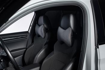 329 р. Подушка-косточка (жаккард) Lord Autofashion   (черный, строчка Соты серая)  с доставкой в г. Керчь. Увеличить фотографию 3