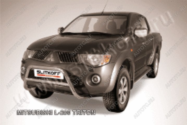 16 899 р. Защита переднего бампера кенгурятник d57 низкий (Triton) Slitkoff  Mitsubishi L200  4 (2006-2014)  дорестайлинг (Сталь с полимерным покрытием в цвет серебристый)  с доставкой в г. Керчь