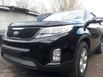 2 699 р. Защитная сетка в бампер (середина, ячейка 3х7 мм) Alfeco Стандарт KIA Sorento XM рестайлинг (2012-2015) (Хром)  с доставкой в г. Керчь. Увеличить фотографию 2