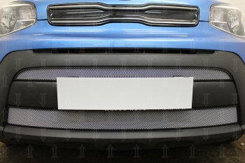 4 999 р. Защитная сетка в бампер (2 части, ячейка 3х7 мм) Alfeco Стандарт  KIA Soul  PS (2017-2019) рестайлинг (Хром)  с доставкой в г. Керчь. Увеличить фотографию 3