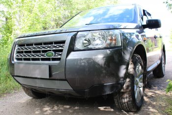 3 149 р. Защитная сетка в бампер (низ, ячейка 3х7 мм) Alfeco Стандарт Land Rover Freelander L359 дорестайлинг (2006-2010) (Хром)  с доставкой в г. Керчь. Увеличить фотографию 3