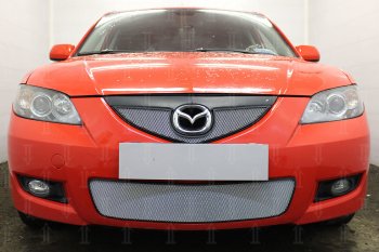 3 149 р. Защитная сетка в бампер (низ, ячейка 3х7 мм) Alfeco Стандарт  Mazda 3/Axela  BK (2006-2009) рестайлинг седан (Хром)  с доставкой в г. Керчь. Увеличить фотографию 2