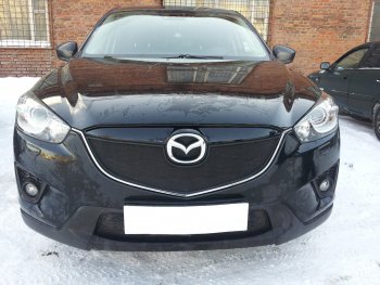 Защитная сетка в бампер (верх, ячейка 3х7 мм) Alfeco Стандарт Mazda CX-5 KE дорестайлинг (2011-2014) (Чёрная)