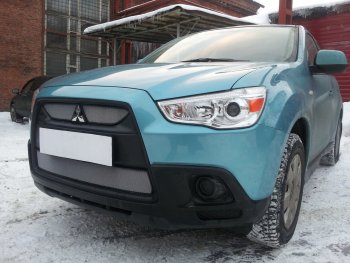 2 899 р. Защитная сетка в бампер (низ, ячейка 3х7 мм) Alfeco Стандарт Mitsubishi ASX дорестайлинг (2010-2012) (Хром)  с доставкой в г. Керчь. Увеличить фотографию 3