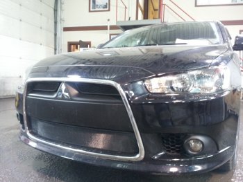 5 849 р. Защитная сетка в бампер (3 части, ячейка 3х7 мм) Alfeco Стандарт Mitsubishi Lancer 10 CY седан рестайлинг (2011-2017) (Чёрная)  с доставкой в г. Керчь. Увеличить фотографию 2